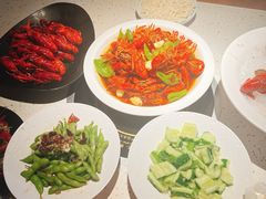 招牌香辣龙虾-沪小胖·小龙虾·蓝龙王(八佰伴店)