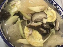 古镇炒三鲜-邱记私房菜·十八年本地菜