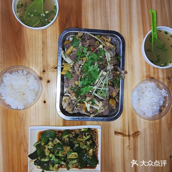 博白烧烤扎啤城(中药港店)