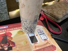 -沪上阿姨·精选茶饮(十一经路店)