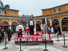 -佛罗伦萨小镇广佛名品奥特莱斯(疏港路店)