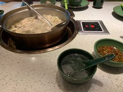 -润园四季椰子鸡火锅(海上世界店)