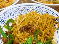 -李与白包子铺(桐梓林店)