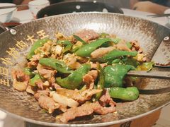 -费大厨辣椒炒肉(黄兴中心广场店)