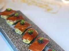 鱼子酱麒麟片皮鸭-丽轩中餐厅(广州丽思卡尔顿酒店)