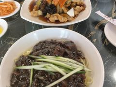 -桃园中华料理炸酱面(燕儿岛路店)