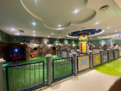 -meland亲子乐园·派对·研学(淄博万象汇店)