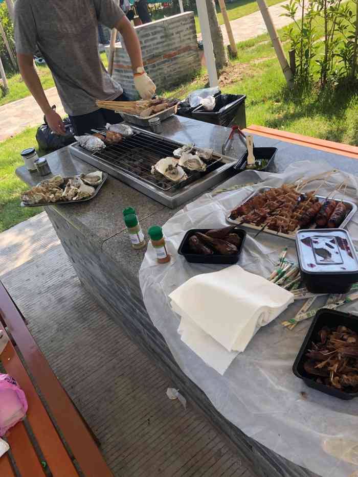 樱花烧烤园顾村公园店