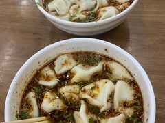 酸汤牛肉水饺-回坊马二饺子馆