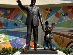 -巴黎迪士尼乐园