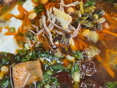 -老五鸡丝豆花面粉(瑞金北路68号院店)