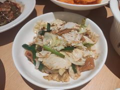 -关东小磨东北菜(上海长风大悦城店)