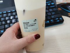 -喜茶(杭州滨江宝龙店)