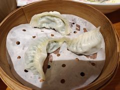 -乐忻皇朝(上海中心大厦店)