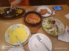 -萨莉亚意式餐厅(特力时尚汇店)