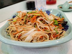 红烧牛肉凉拌面-老新隆牛肉锅贴(新街口店)