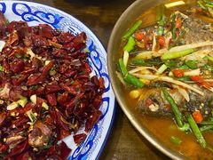 -盐与味葱葱鲫鱼•自贡菜江湖菜(春熙店)