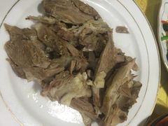 苏莱特色啃牛骨头-苏莱特色牛骨滩羊手抓馆(长城东街总店)
