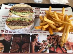 -The Habit Burger Grill 哈比特汉堡(爱琴海店)