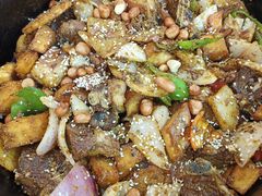 -老钟家烤羊排·敦伊阁清真餐厅胡羊焖饼