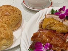 烧味双拼饭-香港新发烧腊茶餐厅(水围店)