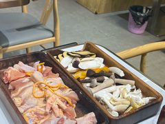 -菌小白·野生菌火锅(时尚天河店)