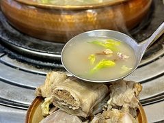 -阿山卓·野生菌火锅·纳西火塘烤肉