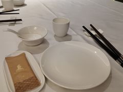 餐具摆设-皇朝尊会(龙之梦大酒店)