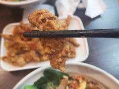 -爆炸头阿姨小四川正宗川味小吃(无任何分店)