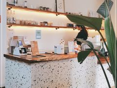 -Line 咖啡(石厦花园店)