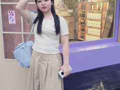 -中航城君尚购物中心