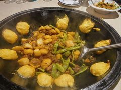 -妈妈家铁锅炖(景诚园综合楼店)