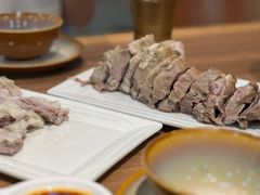 -贯贯吉·清真餐厅(浙江中路店)