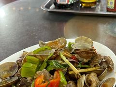 -岛中岛·海鲜大排档·万宁老字号(东澳店)