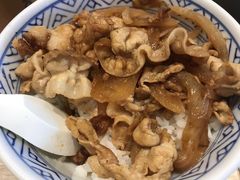 板烧猪肉饭-吉野家(保利广场店)