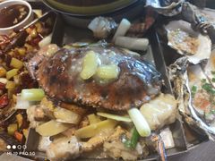 面包蟹-日进一片海.生腌海鲜火锅.宵夜烧烤(三里屯总店)
