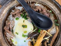 黄鳝拼牛肉饭-文记煲仔饭