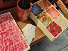 -辣莊重庆老火锅(威海高铁站韩乐坊店)