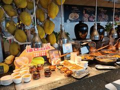 -万达文华酒店·48F云端窗景美食汇自助餐厅
