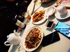 -肥仔文澳门猪骨煲(南京西路店)