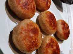 本地塌饼-和满堂·经典本帮菜(川沙古镇店)