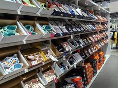 -唯品会(北京国瑞城店)