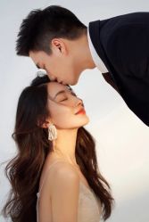 -易摄影婚纱摄影工作室