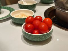-润园四季椰子鸡火锅(卓越INTOWN店)