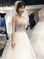 点击看大图 -艾米丽婚纱礼服