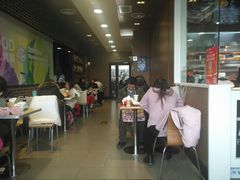 大堂-百富烤霸 烤鸡汉堡(喀什西路华润店)