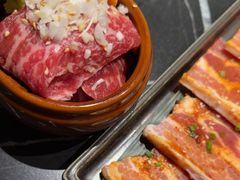 -山川小町·极番烧肉(新地假日广场店)