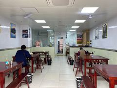 大堂-古徽州馄饨店(宝安路店)