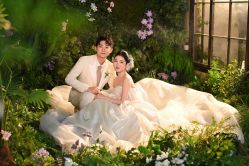 -雪中彩影婚纱摄影·微光艺术中心