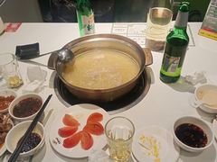 -烹然四季椰子鸡火锅(姚家园万象汇店)